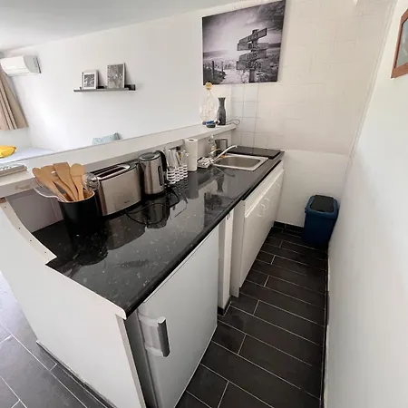 Apartamento A Avec Acces Piscine Niza